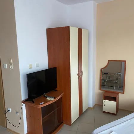 Apartament голямо и просторно студио Sunny Beach