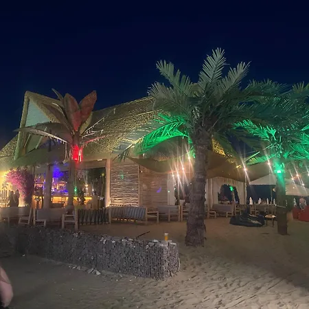 голямо и просторно студио Apartman *