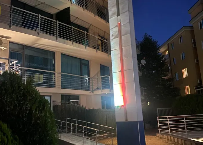 голямо и просторно студио Sluneční pobřeží