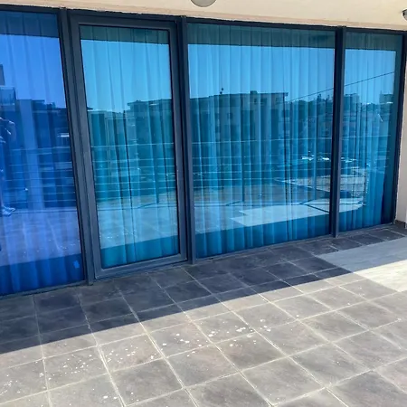 голямо и просторно студио Apartamento Sunny Beach